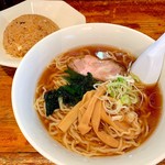 半チャンラーメン あかしや - 半チャンラーメン