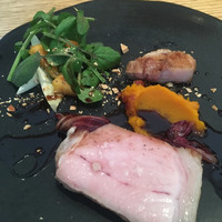 ラ・ボンヌターブル - 