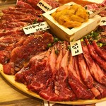 本気焼肉 肉とめし 肉寿司 - 