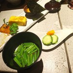 日本料理 TOBIUME - ニラのお味噌汁と香の物