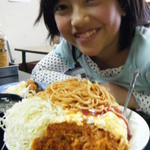 やよい食堂 - オムライス内側