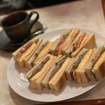 はまの屋パーラー 有楽町店 - 