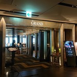 THE GRAND LOUNGE - 