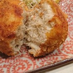 銀座 しまだ - ズワイガニのクリームコロッケの断面