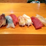 寿司栄 - にぎり　梅　1100円　細巻き、味噌汁付き