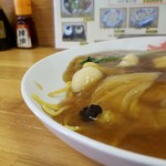 ラーメン浜っ子 - 横から。