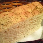 ラ・カスケット - メニュー 1890円 の天然酵母の自家製パン