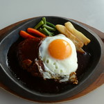 マルカンビル大食堂 - ハンバーグ単品