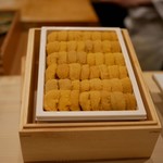 Sushi Iwamoto - ☆雲丹BOX!(^^)!☆