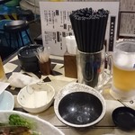 ニッポンまぐろ漁業団 - 生ビールと濃厚自家製豆腐