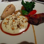 ラ・ベ - 鶉の胸肉、もも肉のロースト　じゃがいもソースが最高に美味しかった