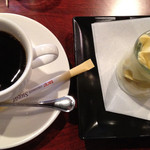 ダイニング万葉 - 焼き芋のソフトクリーム