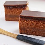 カイザーケルン - 炎の芸術ザッハ　　大人濃厚なチョコレートケーキです　