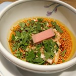 東京チャイニーズ 一凛 - 定番のよだれ鶏