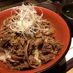 焼肉 天 がむしゃら - 黒毛和牛特選牛丼