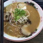 中華そば 遊山 - こちらは遊山ラーメン   これも食べたい