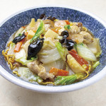 Fried Yakisoba (stir-fried noodles) with Seafood sauce