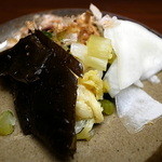 豚珍館 - 漬物など