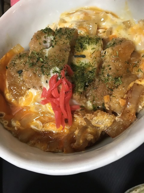 かしわ家 - 松葉（食堂）の写真