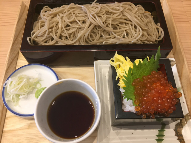 そば ・うどん 加とう>