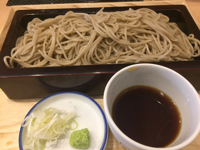 そば ・うどん 加とう>