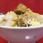 ラーメン二郎 - ラーメン小＋ニンニク