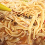 ラーメン二郎 - 赤酢投入～♪