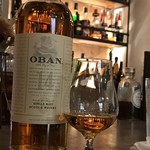 アンツ ミールズ アンド コーヒー バー - 