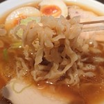 麺匠ぼんてん - 平打ち太縮れ麺