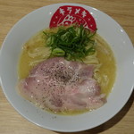 麺屋キラメキ 京都三条 - 鶏白湯【醤油】