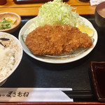 とんかつ まさむね - ロースかつ定食 
      1,180円