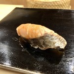 日本橋蛎殻町 すぎた - 鰆の藁燻し握り