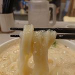 讃岐うどん 本格手打 てつ家 - 麺リフト