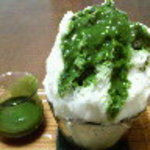 埜庵 - 抹茶みるく800円（シロップかけた図）*2009.01