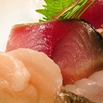 炭焼き かどた/お料理すゞ㐂 - お造り、〆鯖