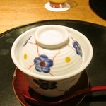 炭焼き かどた/お料理すゞ㐂 - 梅蒸し