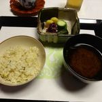 三養荘 - しらす御飯