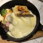 新宿 個室 肉&チーズ Meat&Cheese Ark - 