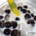 アラパイマ - 蓋を開けてみた。
ストローは直径10ミリ、長さ18センチ