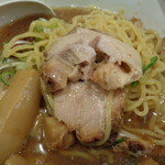 煮干し中華そば 一剣 - このそばのチャーシューがまた旨いんです
