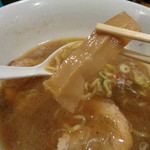 煮干し中華そば 一剣 - コリっこりで美味しい