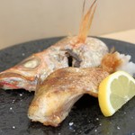 よし春 - 徳島産のどぐろの塩焼き