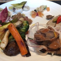 フォルク キッチン オールデイダイニング  - 