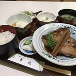 Washoku Kousaku - 鯛のあら炊き定食@980円
