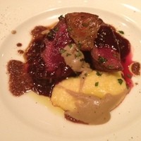 リストランテ ラ チャウ - 鹿肉のロースト フォアグラ添え。これでハーフ・ポーション！