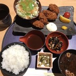 和食バル 音音 - 牡蠣フライごはん