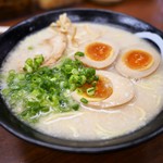 とんこつラーメン まる一 - 