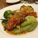 ビストロスクワール - メイン料理の鶏肉のソテー