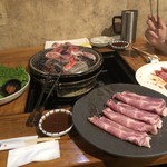 焼肉 多牛 竹下店 - 