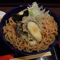 瓦町どら鴨 - 麺にのりとなすの天麩羅付。これもいけます